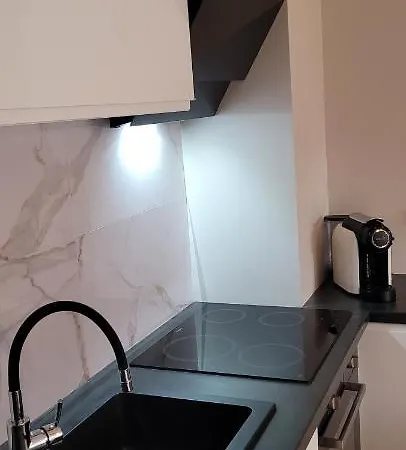 Apartman Sloneczny Z Ogrodkiem -bezplatny Parking *