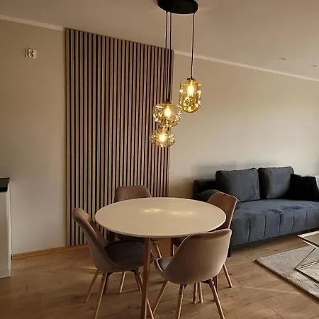 Sloneczny Z Ogrodkiem *